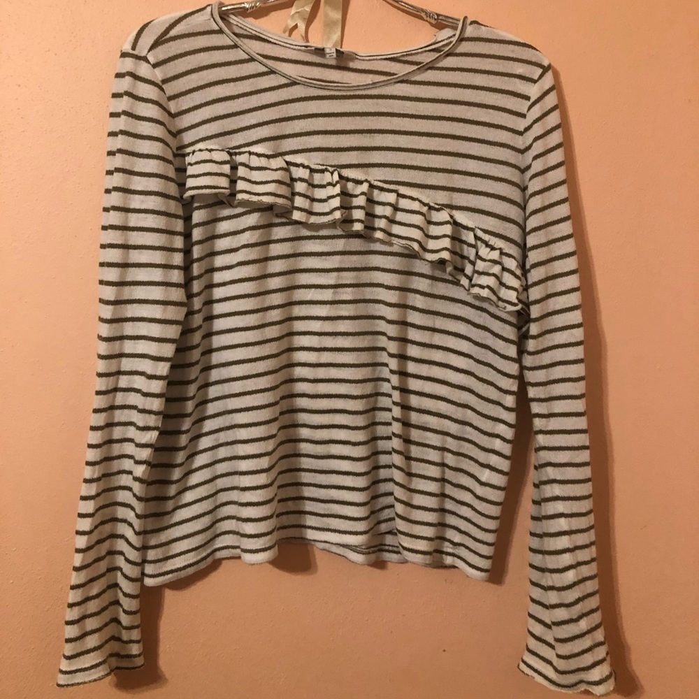 Striped Green + White Long Sleeve Basic T-shirt
